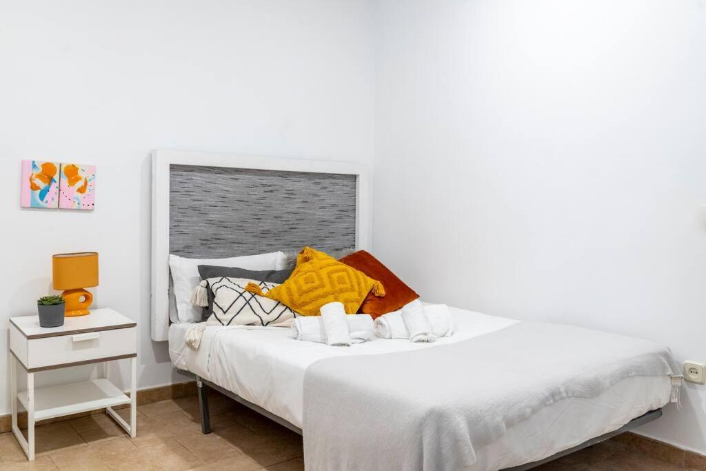 Flat For Groups 8 People In Gran Via-Cgrac4 Apartment Мадрид Екстериор снимка